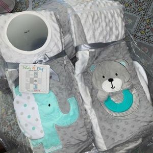 Patch & Play Activity Blanket